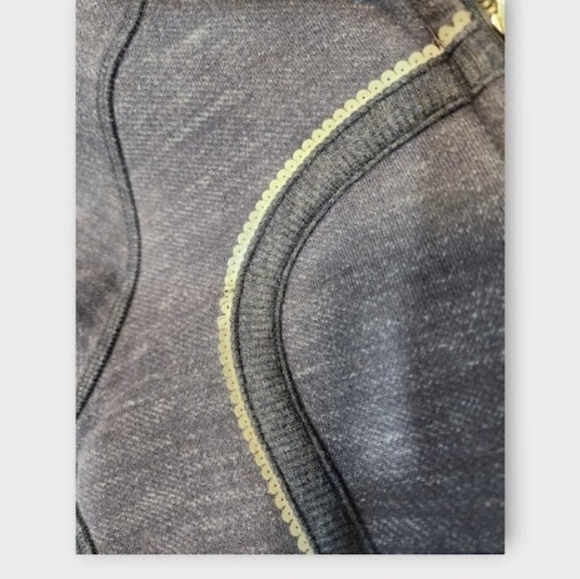Size 8 - Lululemon Riding Jacket - Picture 4 of 4